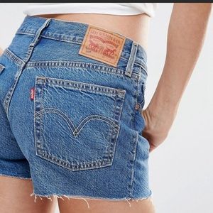 Levi 501 shorts!!